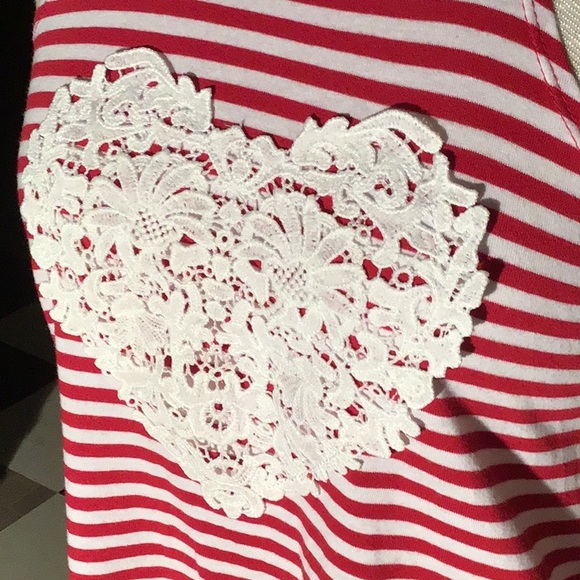 Blush & Bloom high/lo tank red/white stripe Girls L - Picture 2 of 5